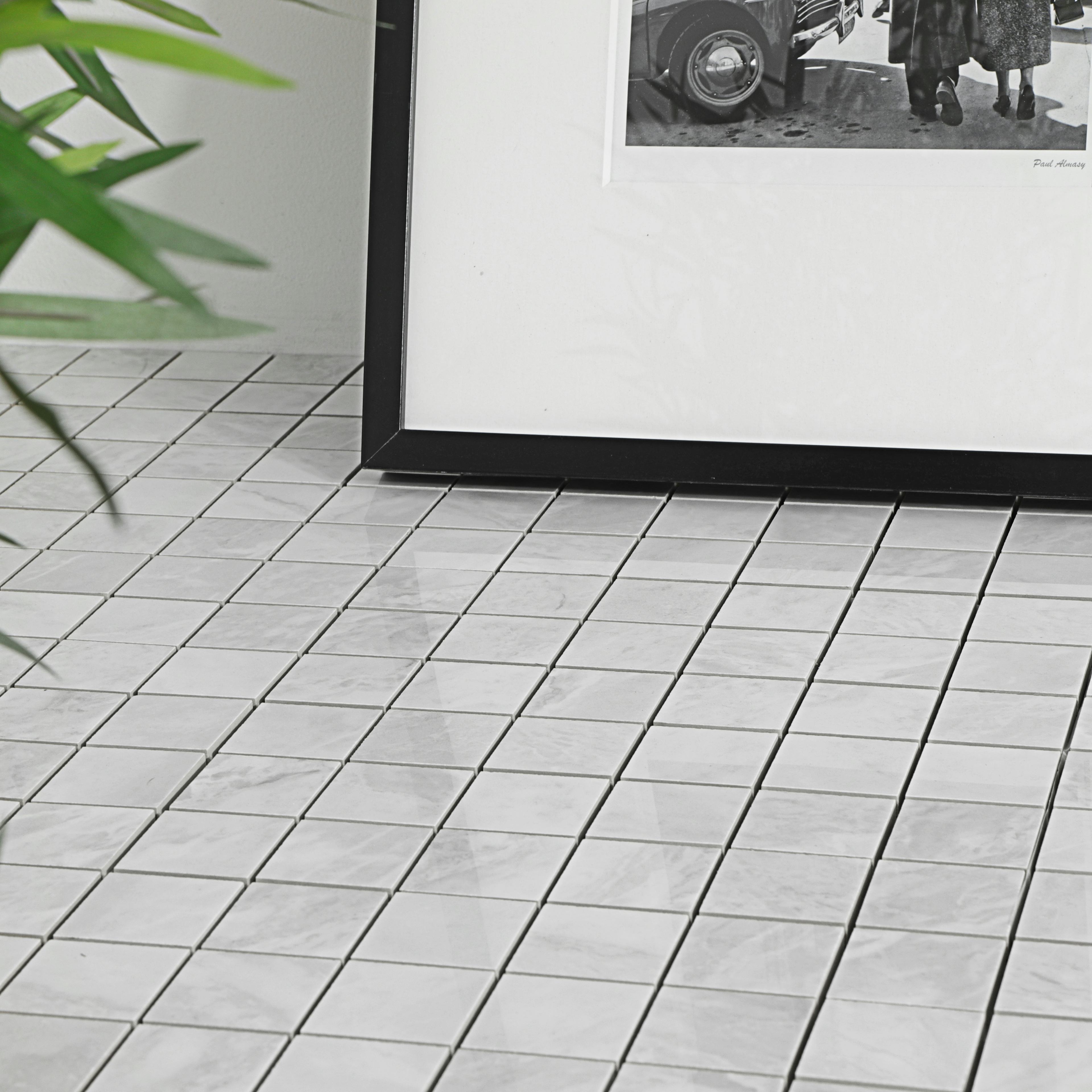 Mosaik Tenfors Silke Gris Marmor Blank 5x5 cm