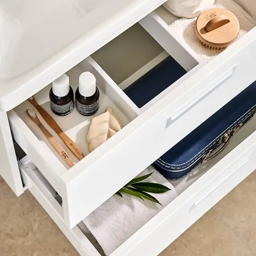 Tvättställsskåp Noro Relounge Vit Med Bänkskiva Ljus Marmor