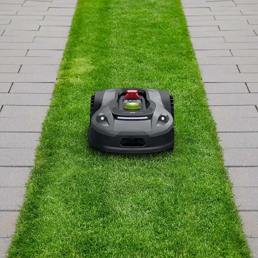 Robotgräsklippare Grouw 2000m2 Ultra