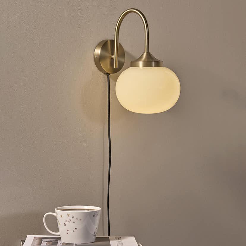 Vägglampa PR Home Elsy
