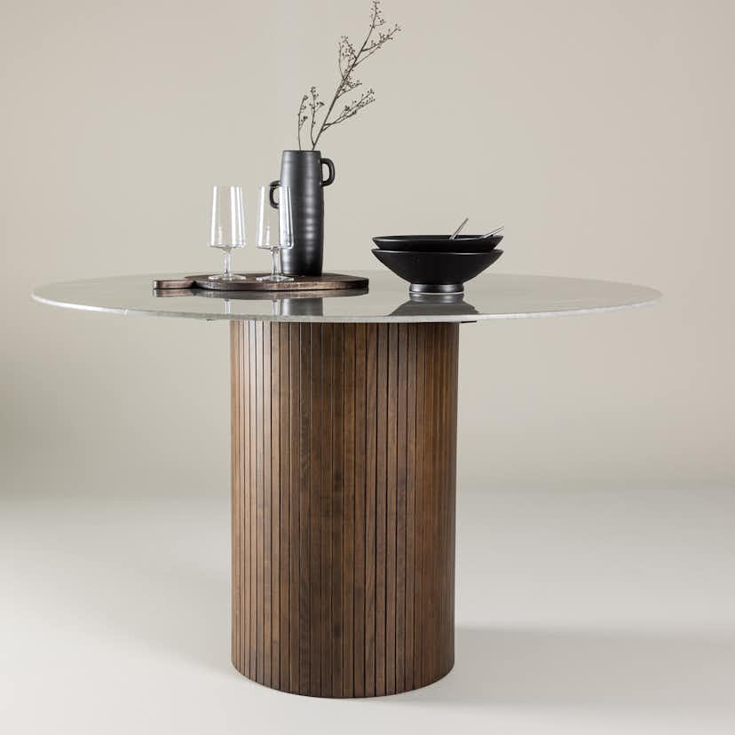 Matbord Vind Härön