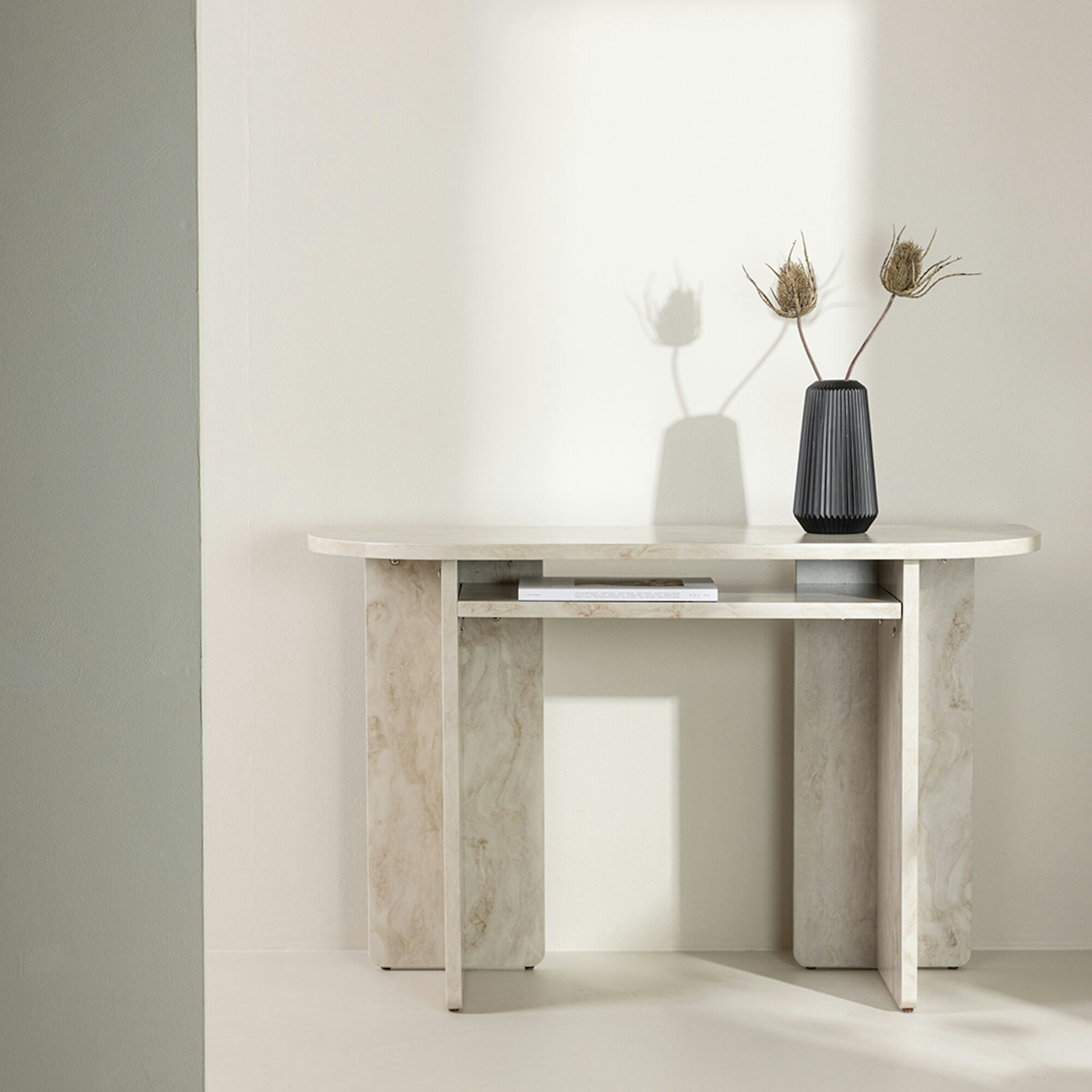 Sidobord Venture Home Ålesund Ovalt Bord med Marmorlook 120cm