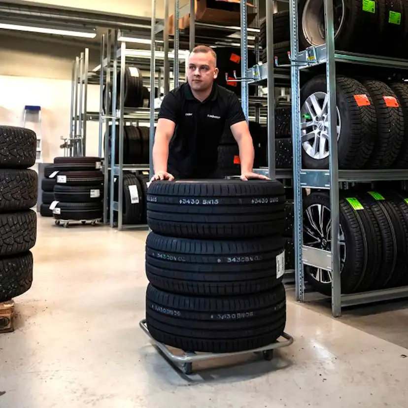 Däckvagn Hörby Bruk