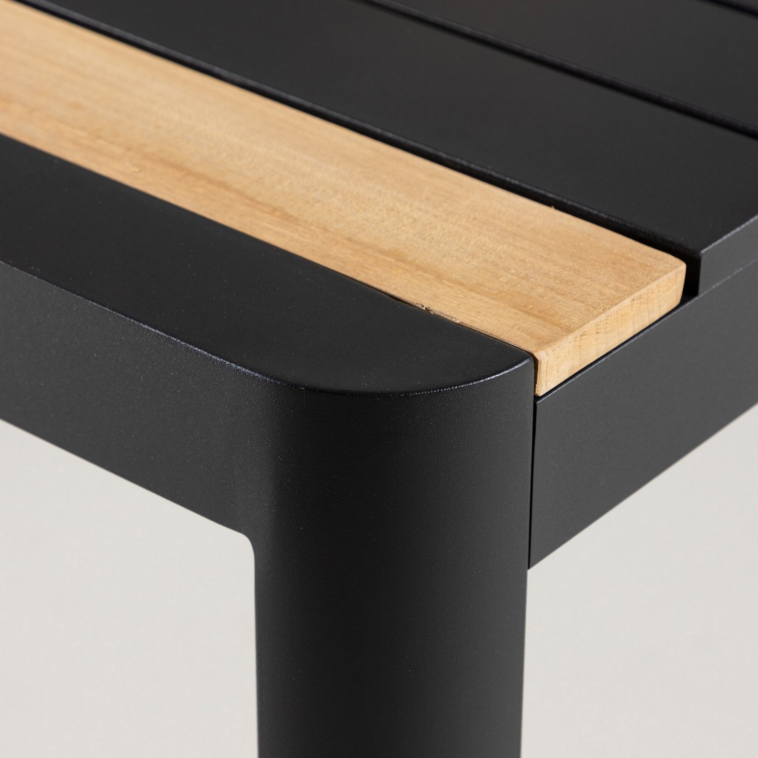 Utebord Venture Home Togo 200