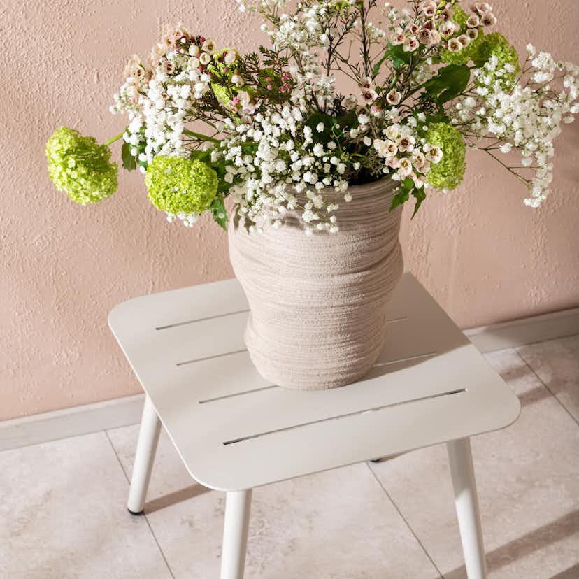 Loungebord Venture Home Lina Avlastningsbord Utomhus i Stål