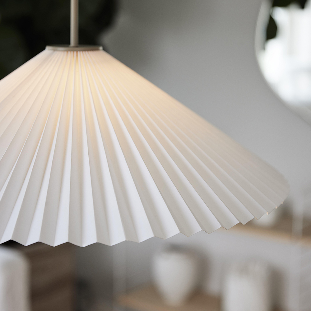 Taklampa PR Home Dora