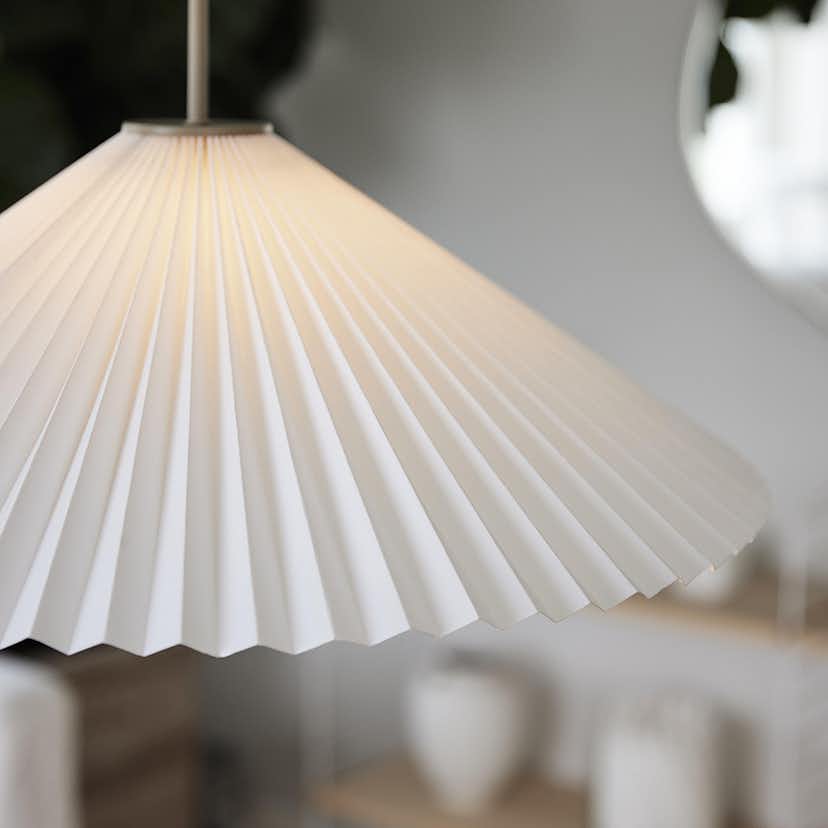 Taklampa PR Home Dora