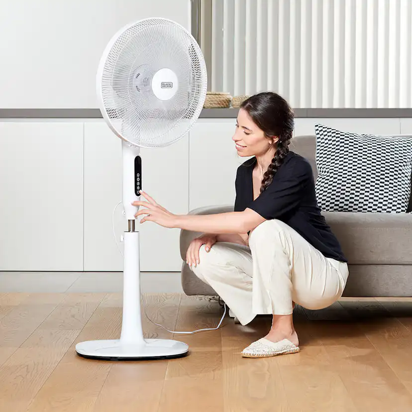 Golvfläkt Black+Decker 5 Blad Vit