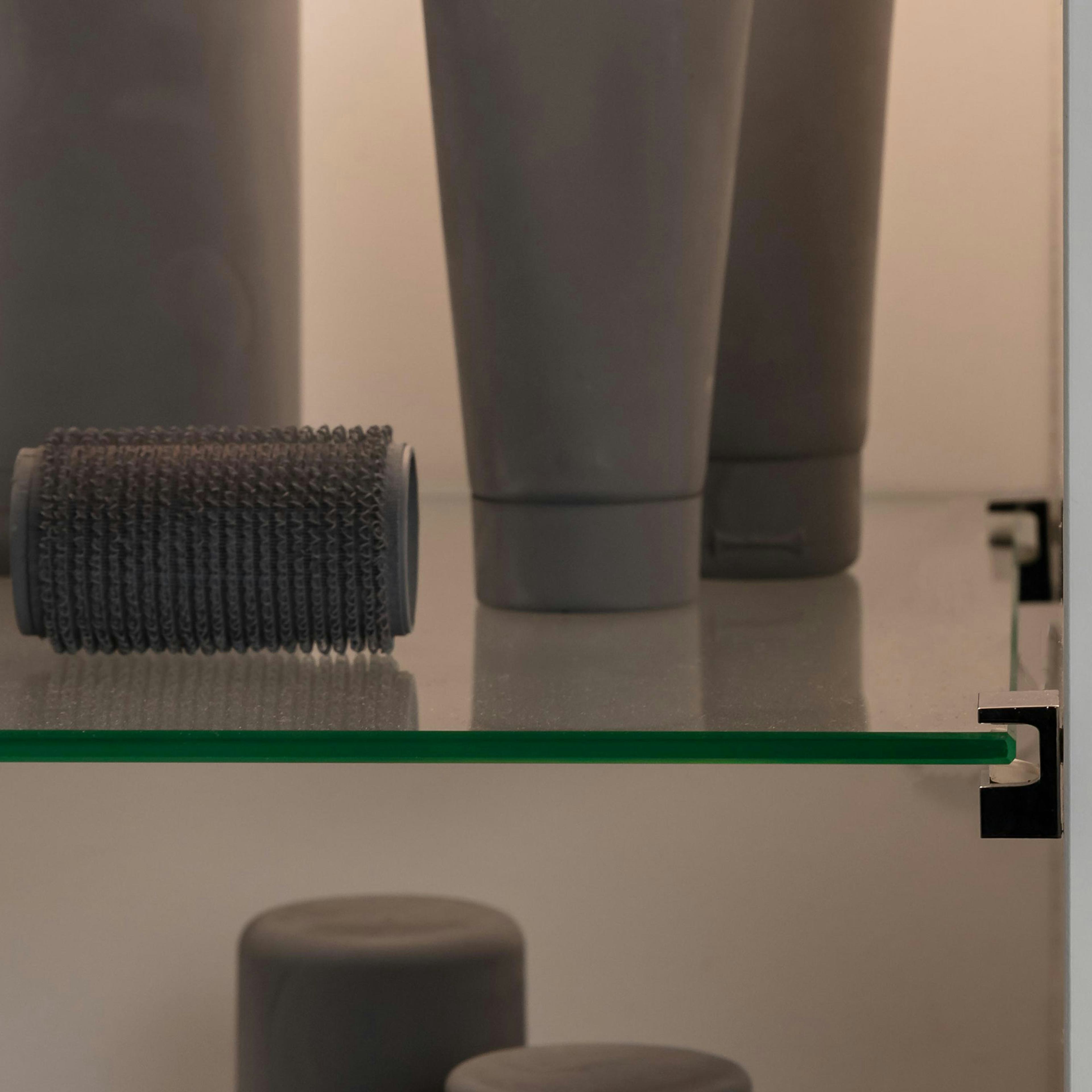 Glashylla Svedbergs till Högskåp