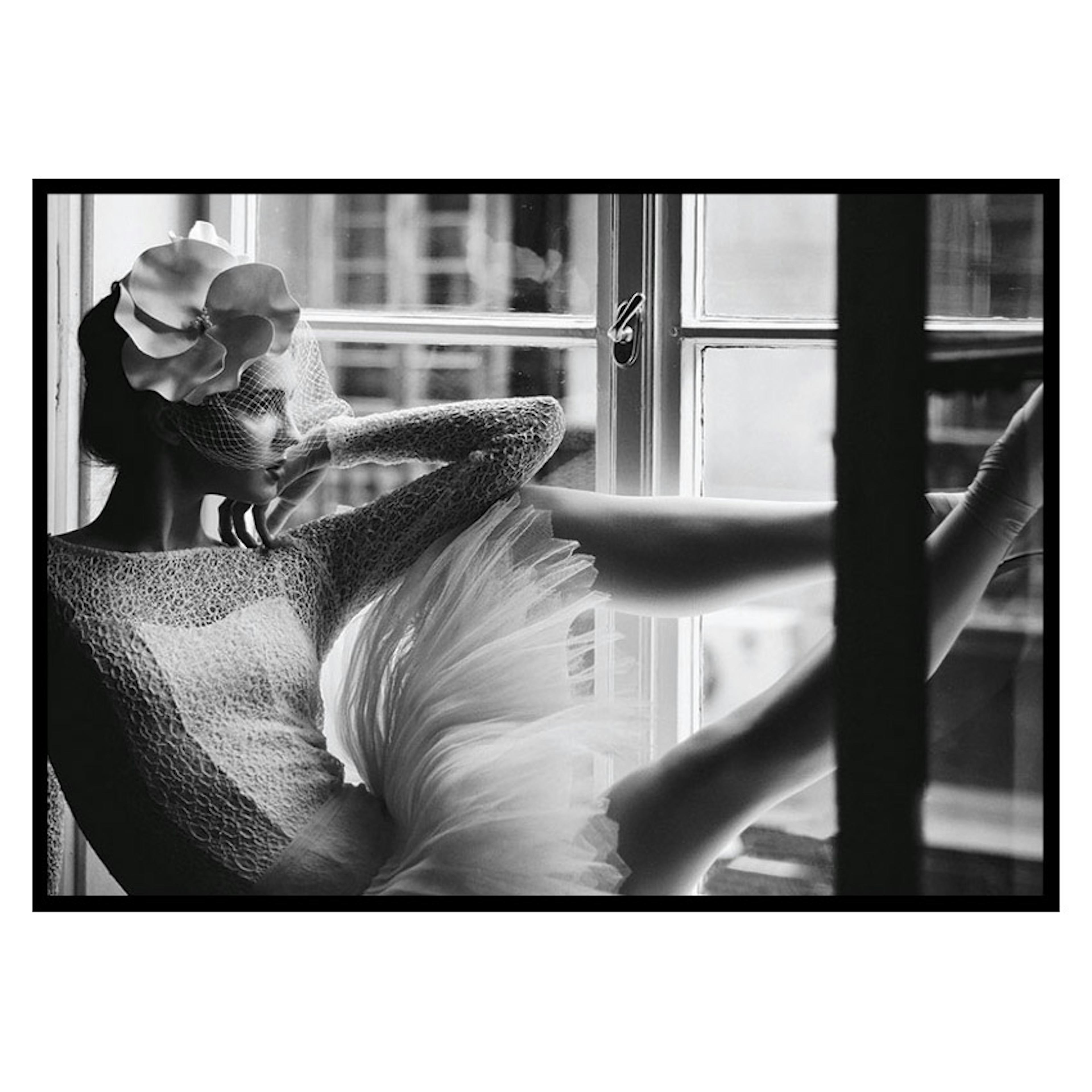 Poster Gallerix Woman In Window BW