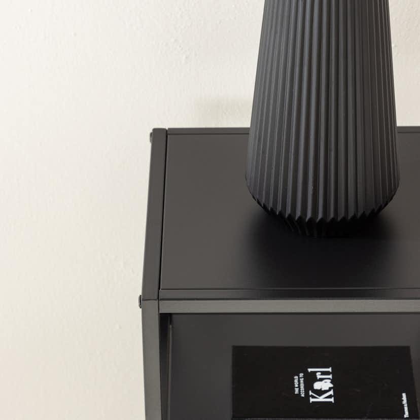 Sidobord Venture Home Punta Svart Fyrkantigt Bord i Stål 30x30cm