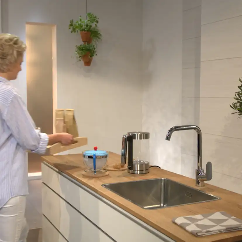 Köksblandare Hansgrohe Focus med Svängbar J-Pip