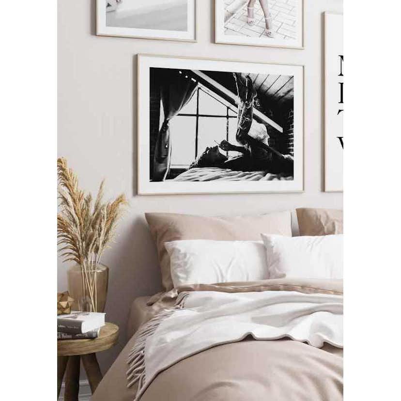 Poster Gallerix Smoking In Bed