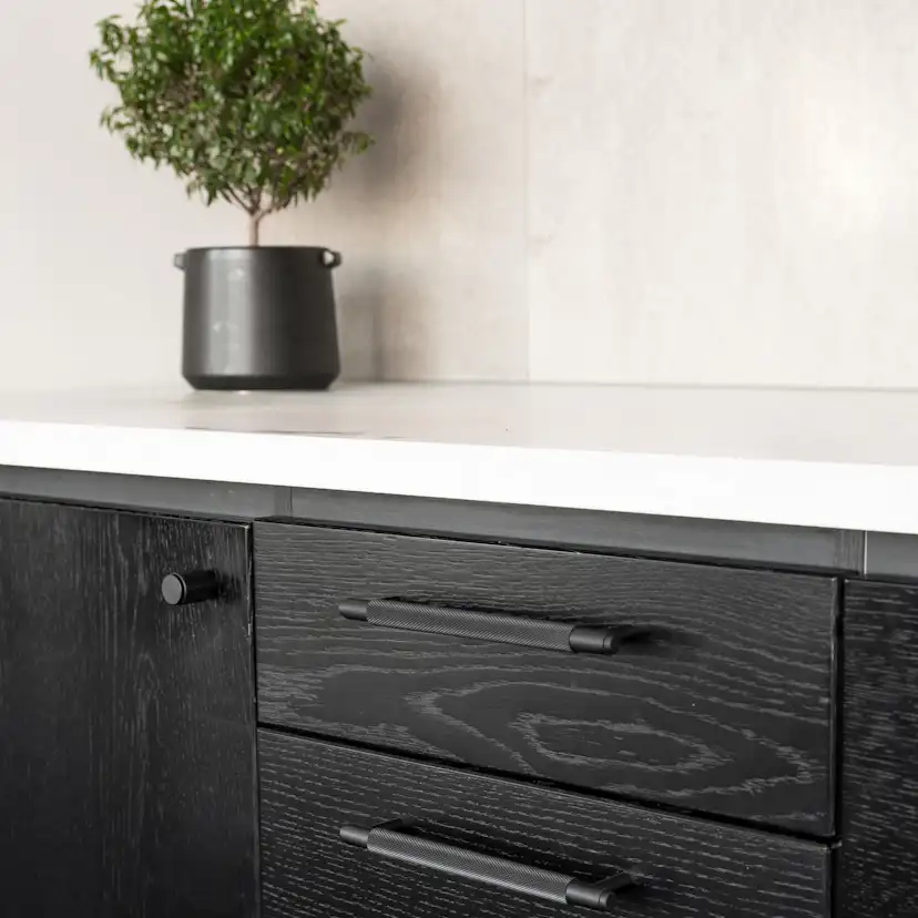 Handtag Beslag Design Riff