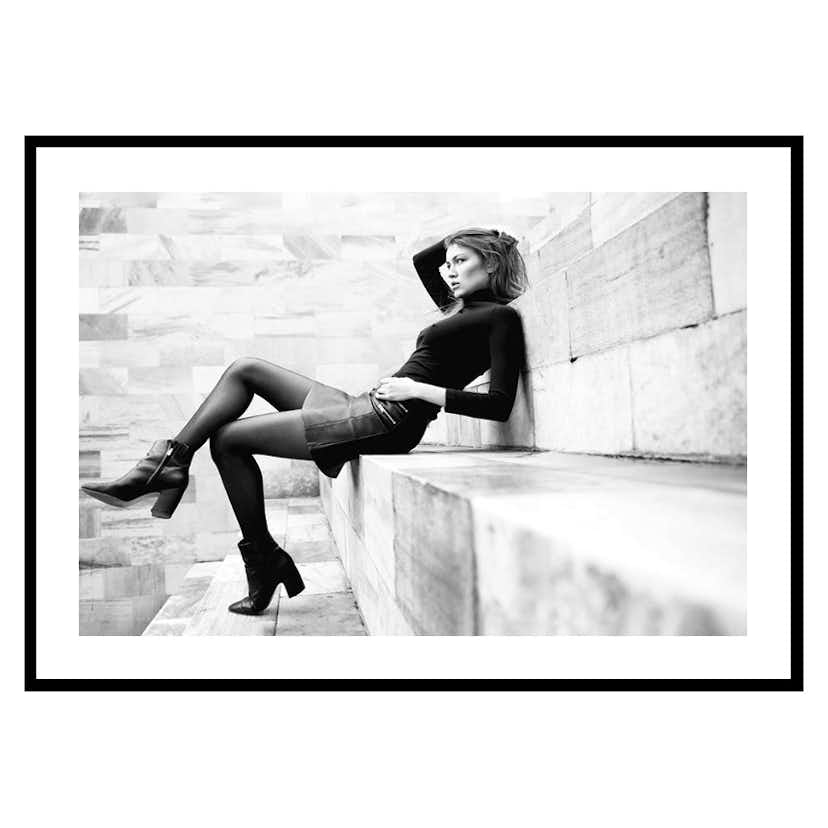 Poster Gallerix Posing In Milan