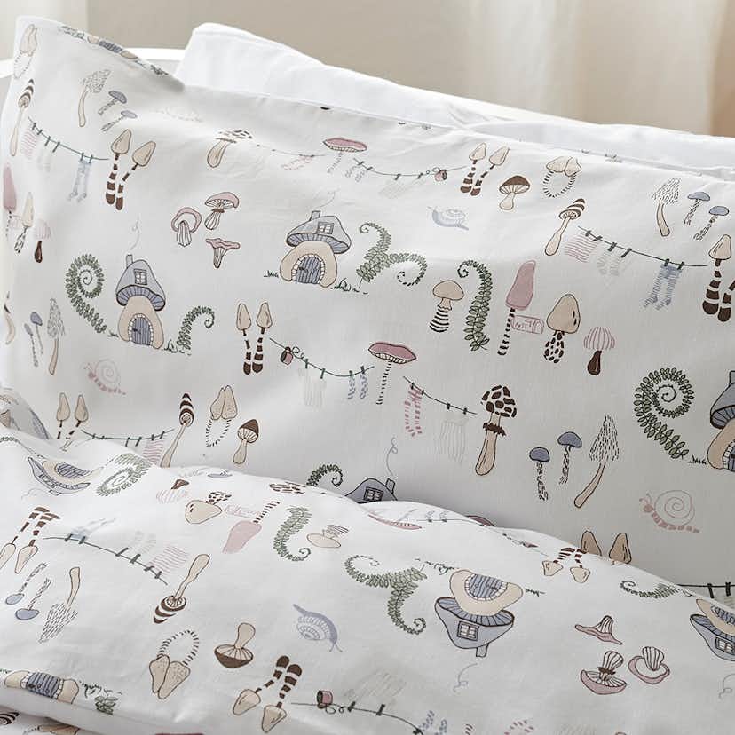 Påslakanset Borganäs of Sweden Fingal Spjälsäng