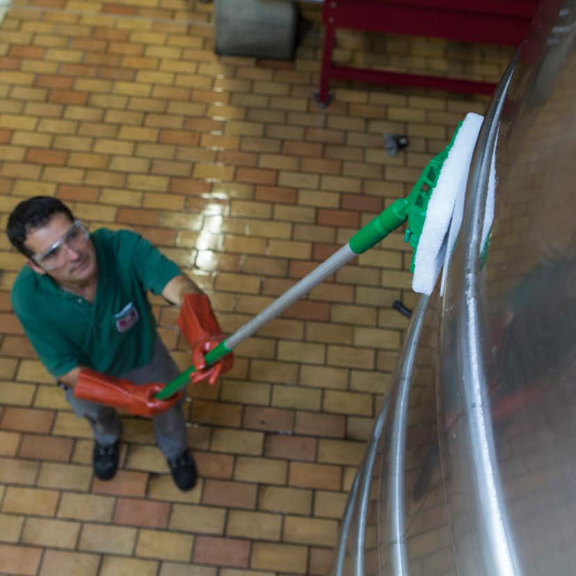 Skurhållare Vikan till Skaft för Skurnylon 230 mm