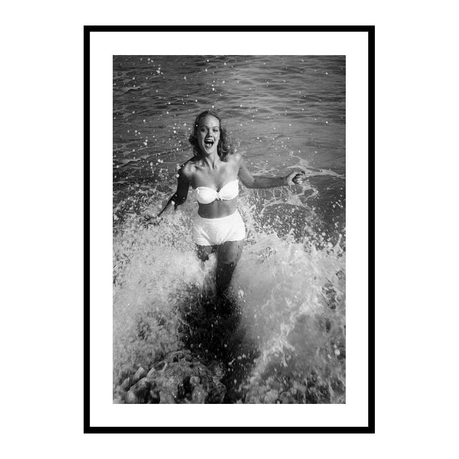 Poster Gallerix Playing In The Surf