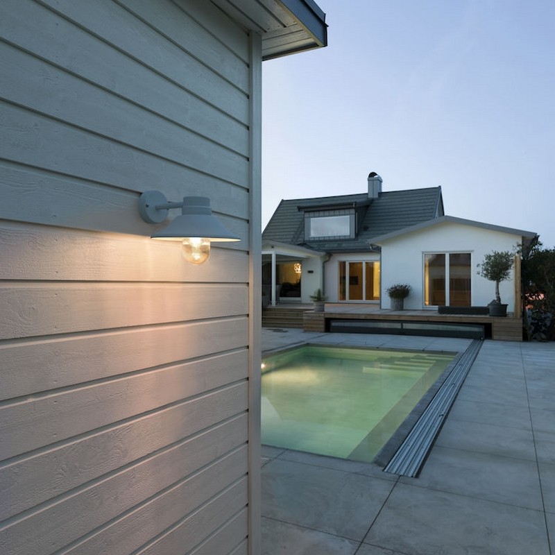 Vägglykta Gnosjö Konstsmide Vega E27 med Skärm