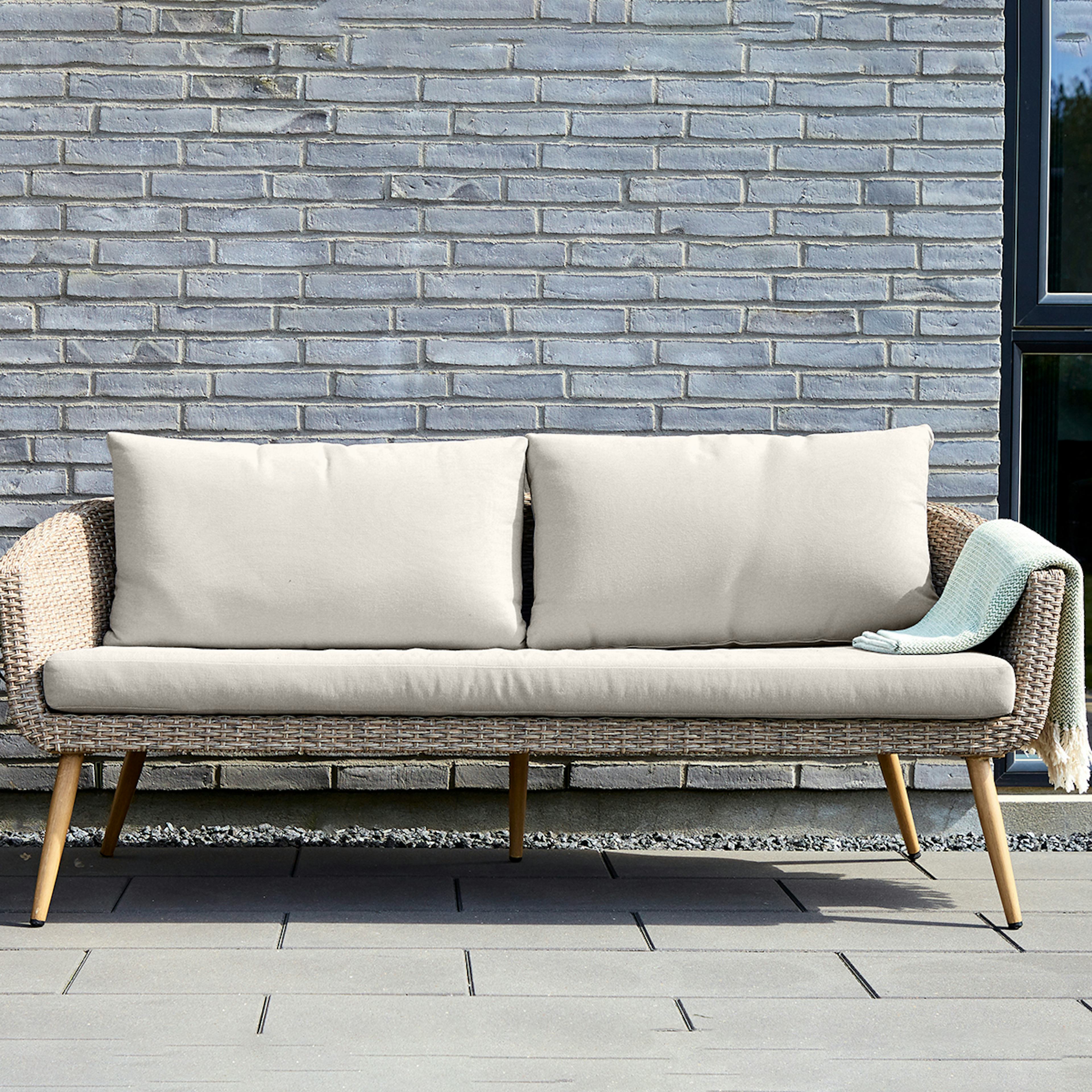 Utesoffa Outfit Envy 3-sits inkl. Dynor