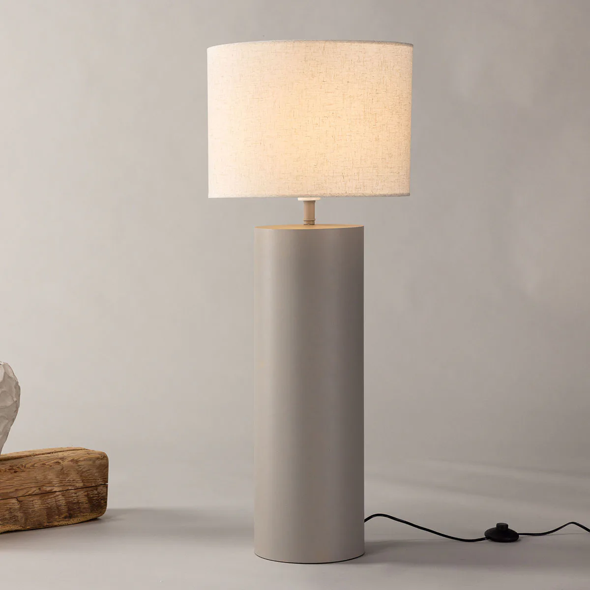 Golvlampa Vind Umeå x Josefin Lustig Inomhuslampa Grå