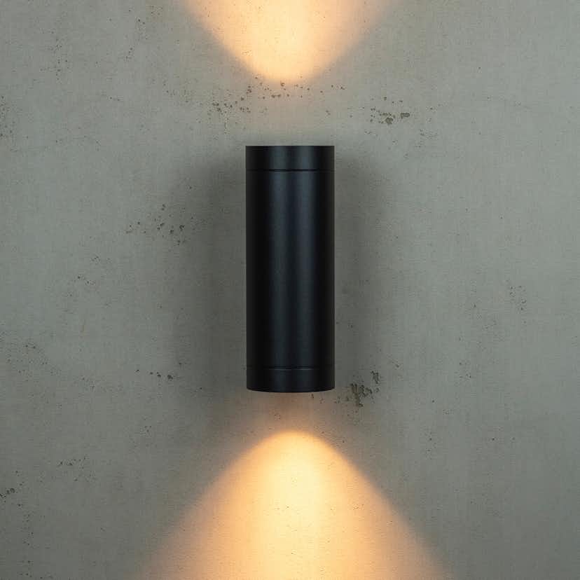 Fasadbelysning Dyberg Larsen Stege Upp & Ner