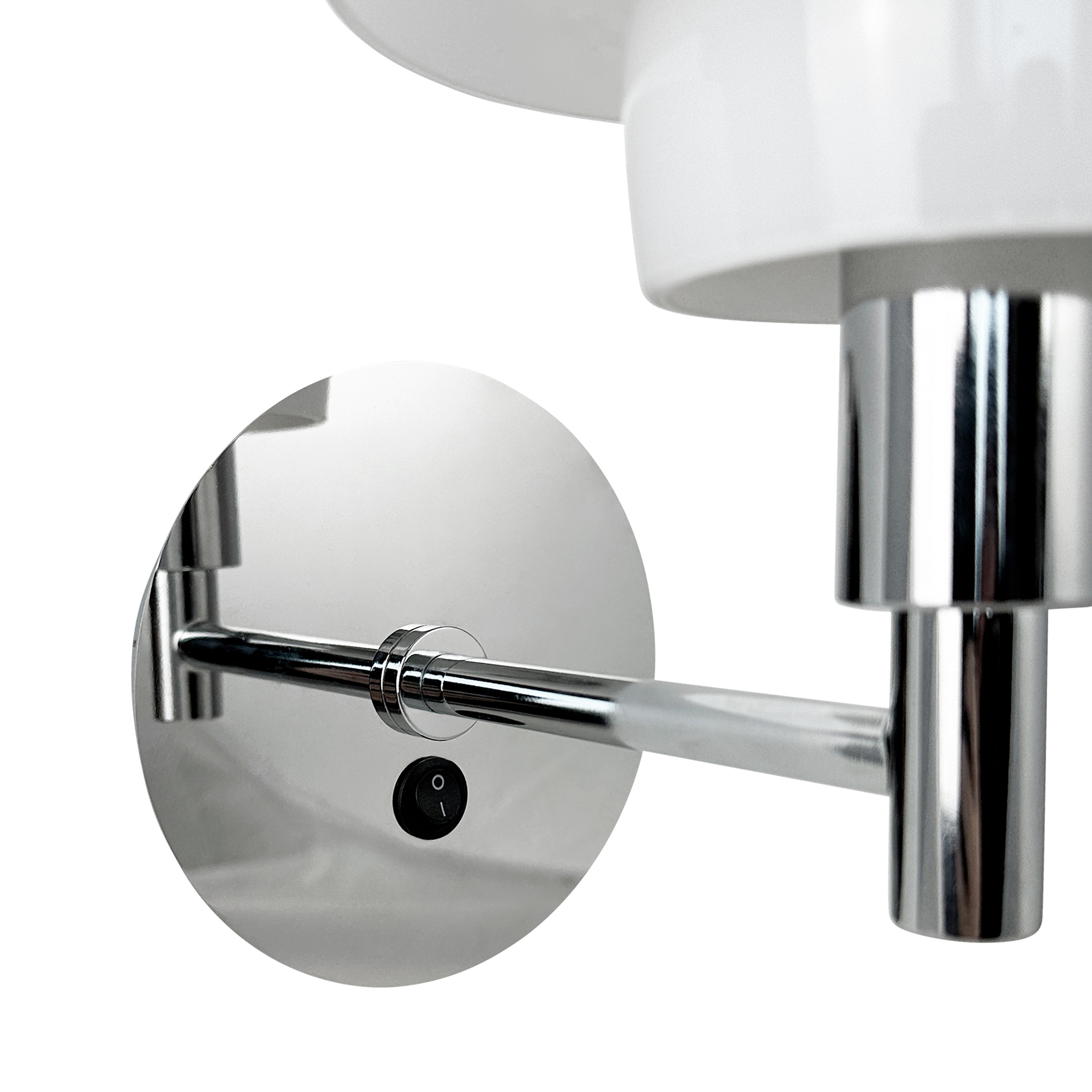 Vägglampa Dyberg Larsen Morph