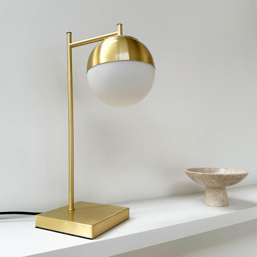 Bordslampa Dyberg Larsen French collection Caen