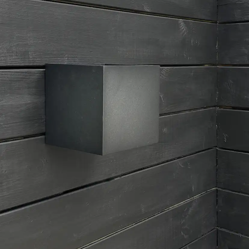 Fasadbelysning Dyberg Larsen Venus Large