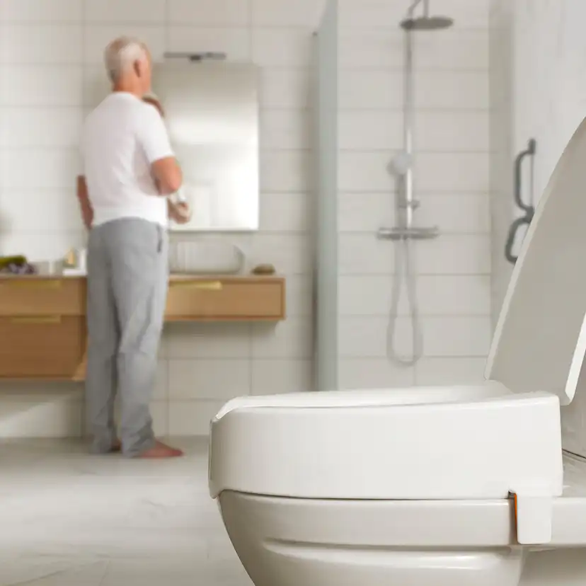 Toalettförhöjare Etac My-Loo Med Kantstopp & Lock