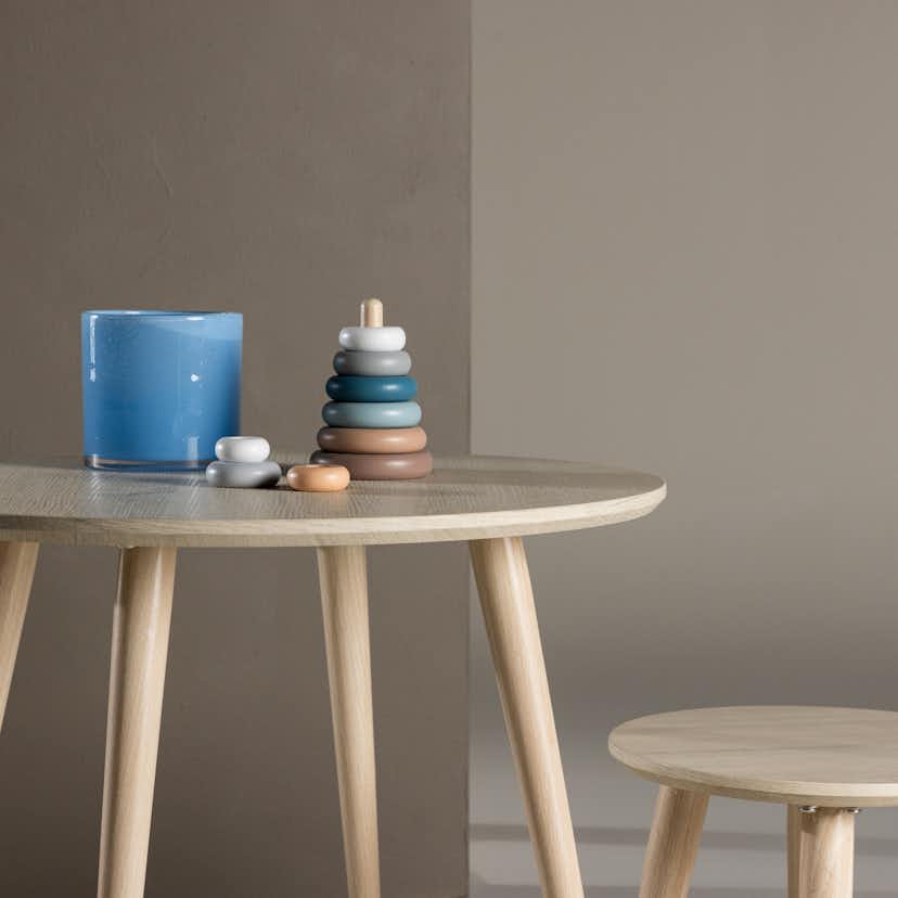 Barnmöbelgrupp Venture Home Kids med 2st Stolar