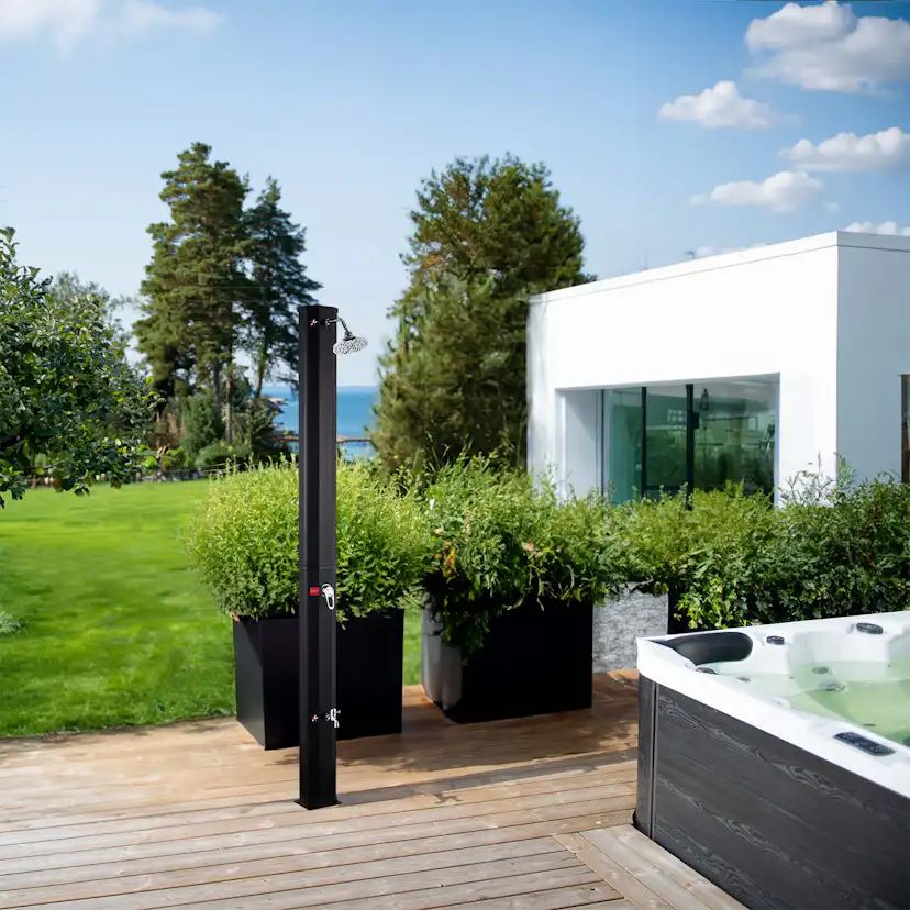 Utedusch Landskap Skvala 40L Soluppvärmd Trädgårdsdusch