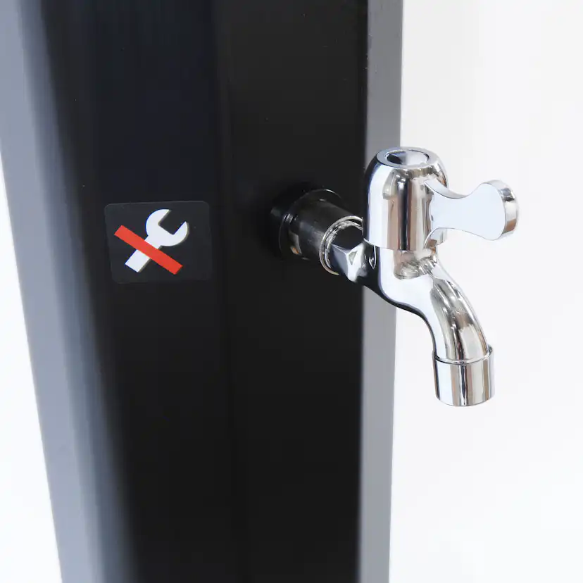 Utedusch Landskap Skvala 40 liter Med Duschhandtag