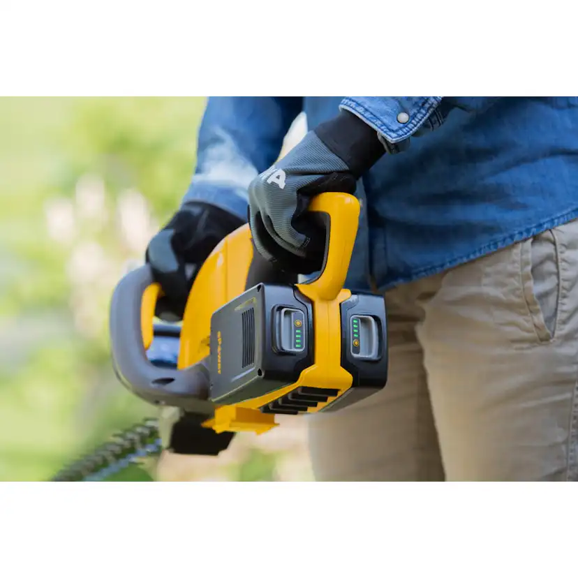 Häcksax STIGA HT 300E 20V 2X2,0 Ah Med Batteri