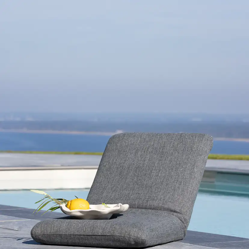 Solsäng Venture Home Trond Utomhus