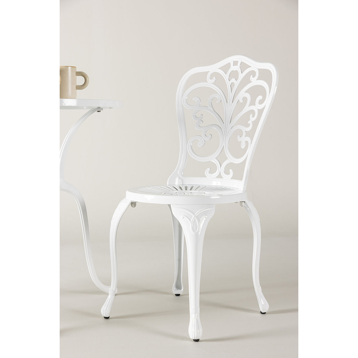 Caféset Venture Home Nandin Klassisk Cafégrupp med Runt Bord & 2 Stolar i Aluminium, Vit