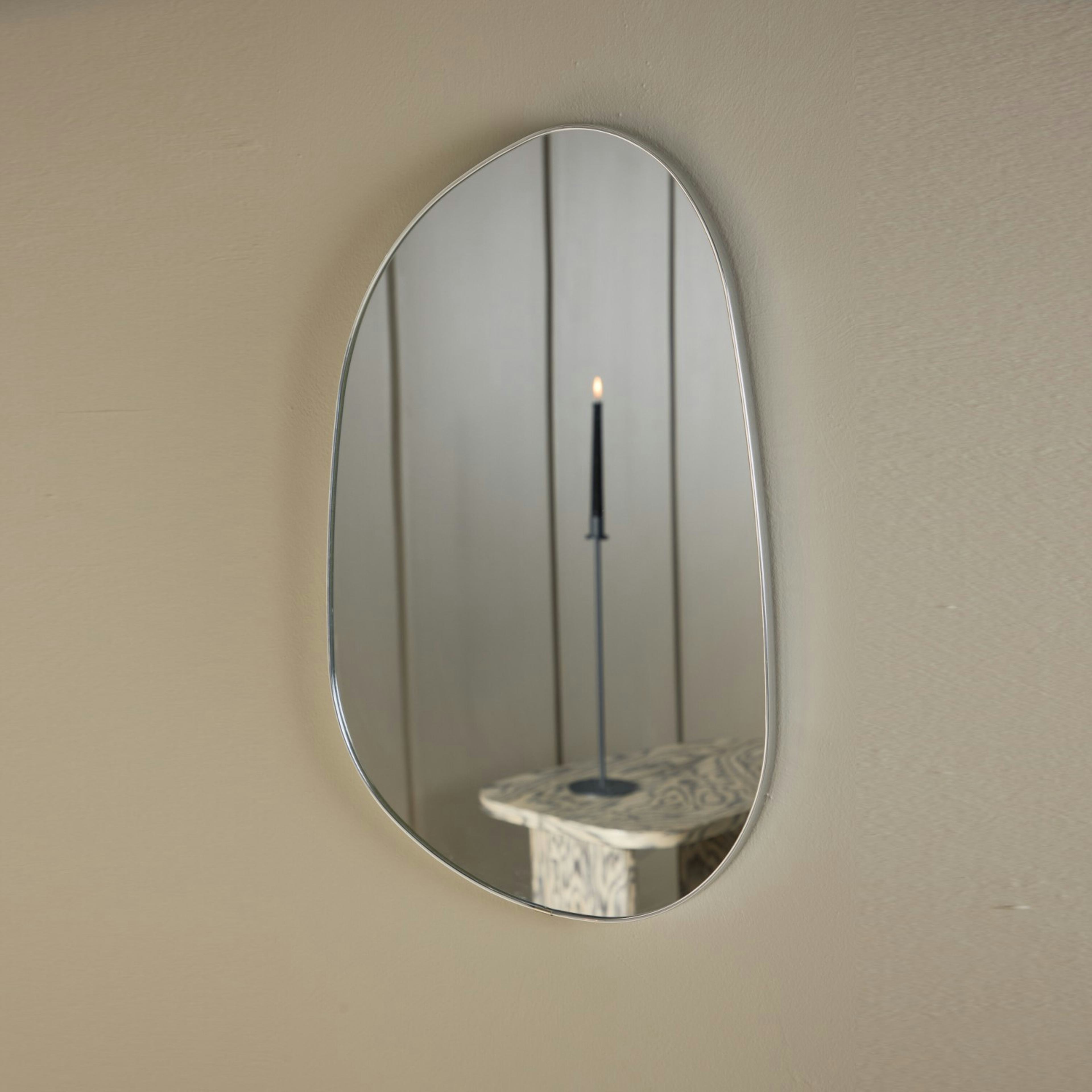 Spegel Venture Home Askersund 65x40 cm