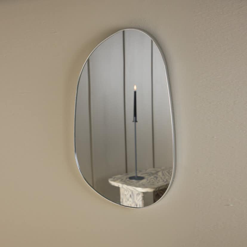 Spegel Venture Home Askersund 65x40 cm