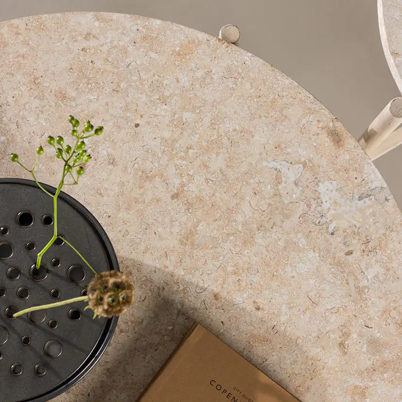 Soffbord Vind Sandhamn Beige Runt Vardagsrumsbord Ø70cm