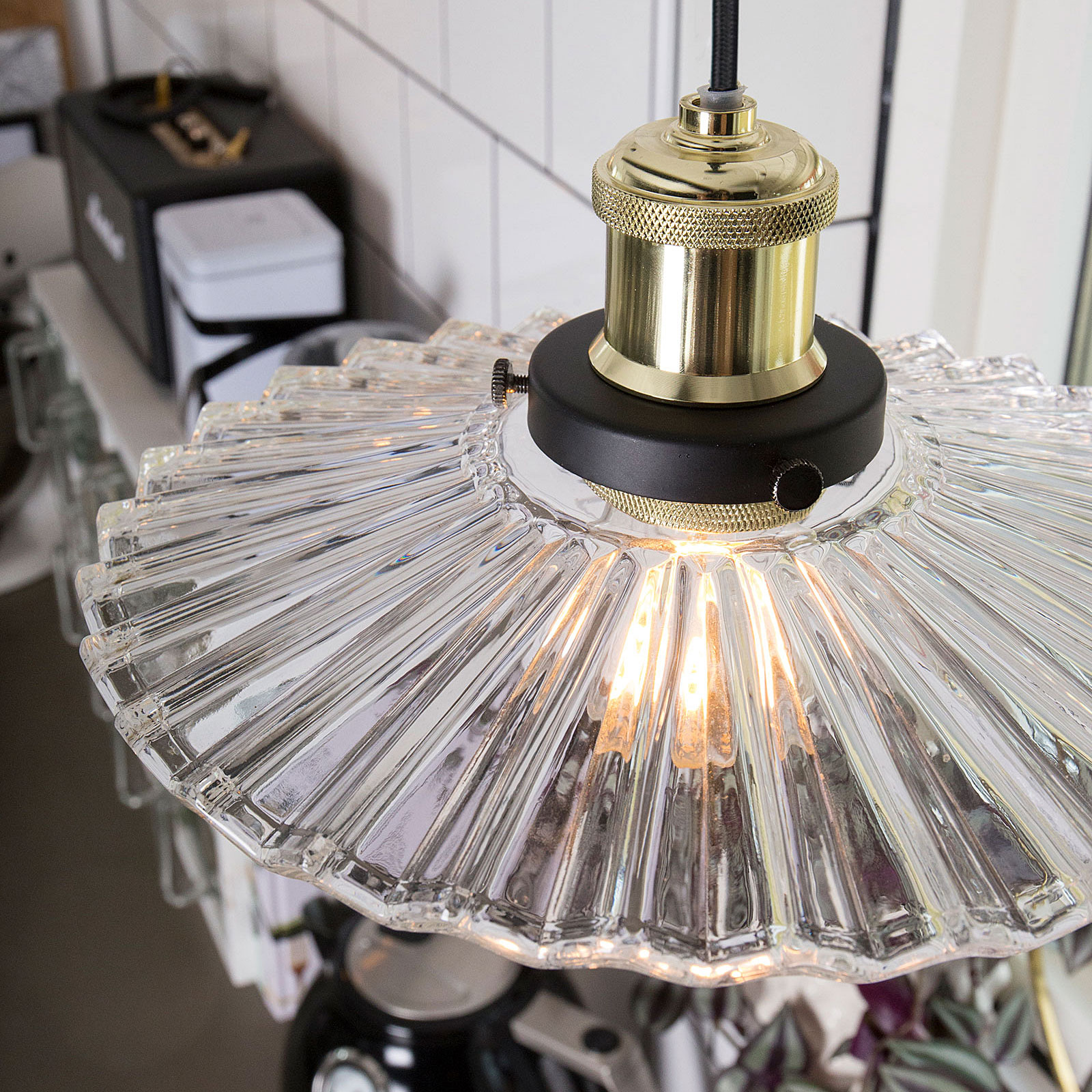 Taklampa Globen Lighting Cobbler Pendel