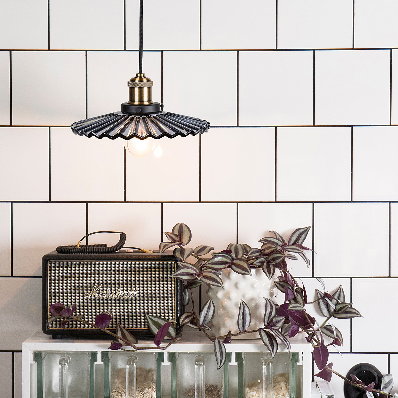 Taklampa Globen Lighting Cobbler Pendel