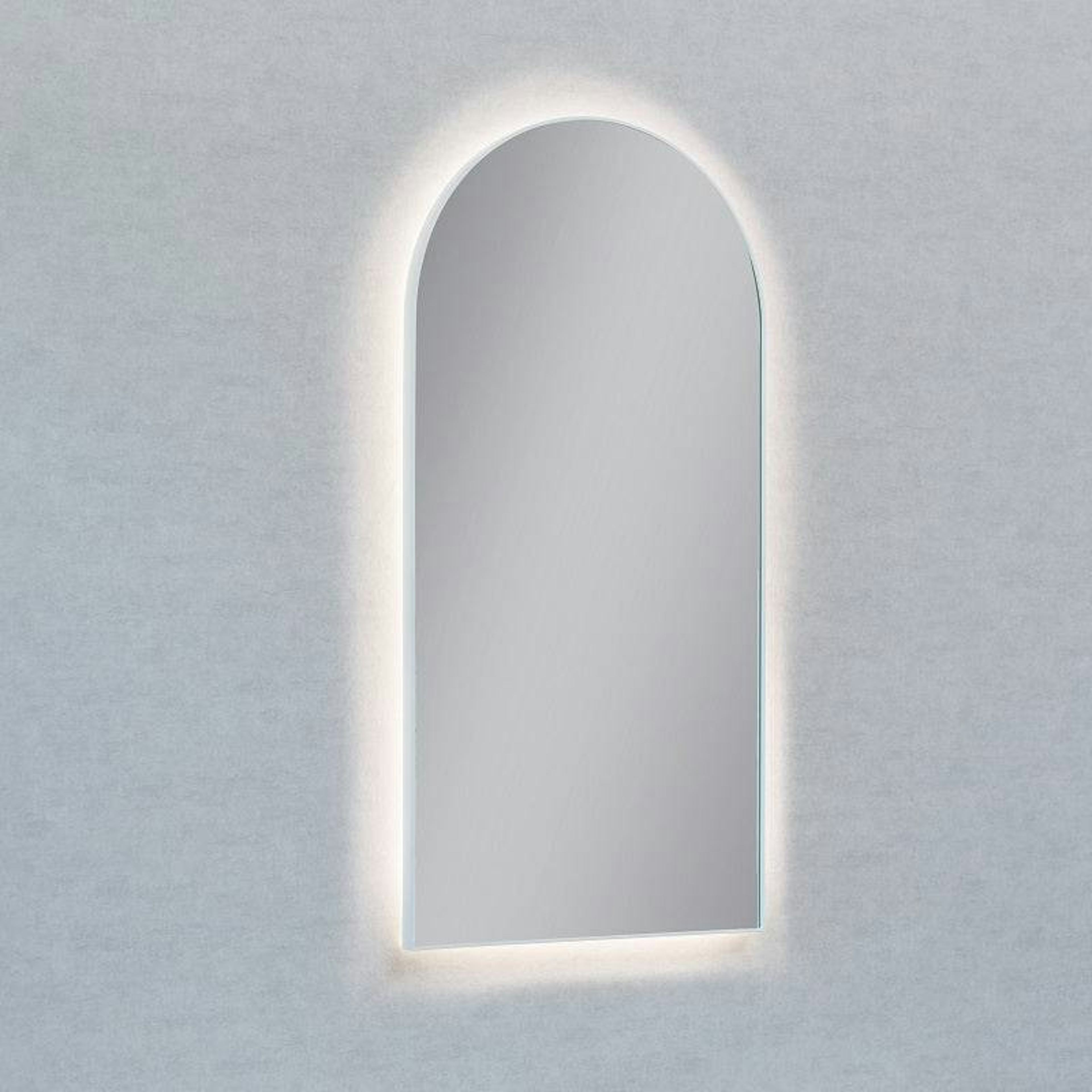 Spegel Vidi Signe med LED-belysning