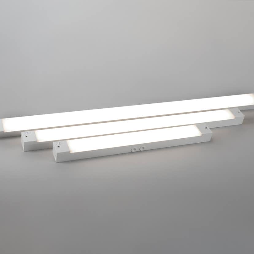 Underskåpsarmatur Hide-A-Lite Arm Kitchen Basic 580 mm