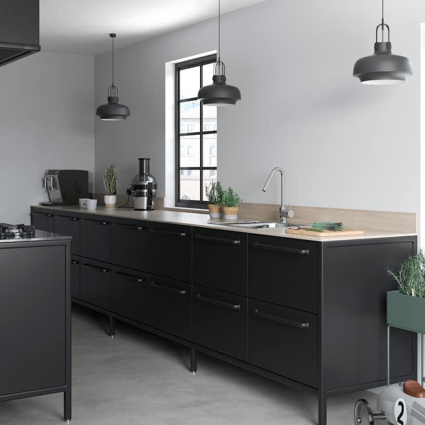 Köksblandare Mora Izzy Regular Engreppsblandare Krom med Svängbar Pip