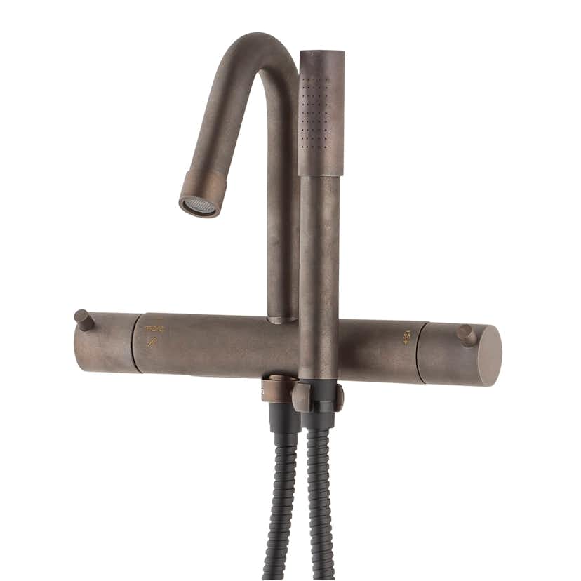 Badkarsblandare Mora Izzy Rustic med Handdusch