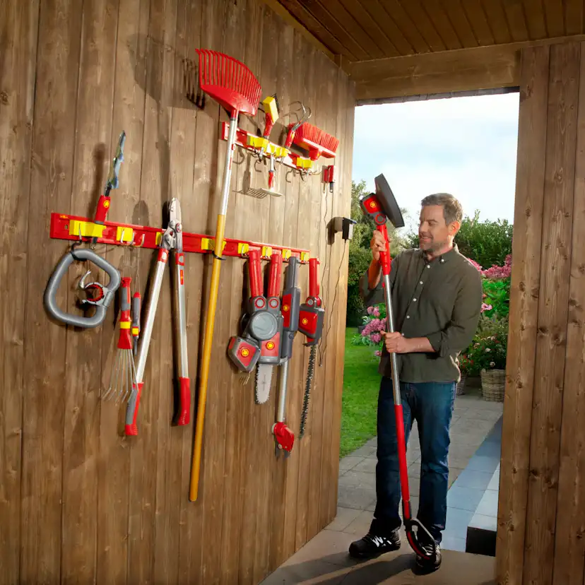 Startset WOLF-Garten E-Multi-Star med Skaft, Laddare och Trimmer