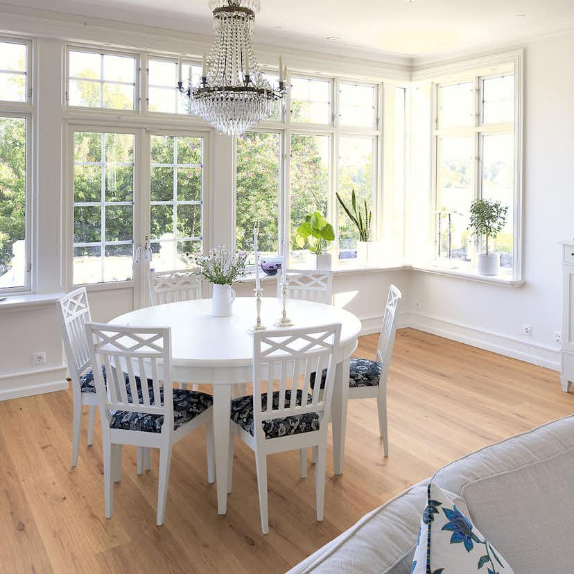 Parkettgolv Berg & Berg Ek XXL Raskamåla Borstad Vitoljad