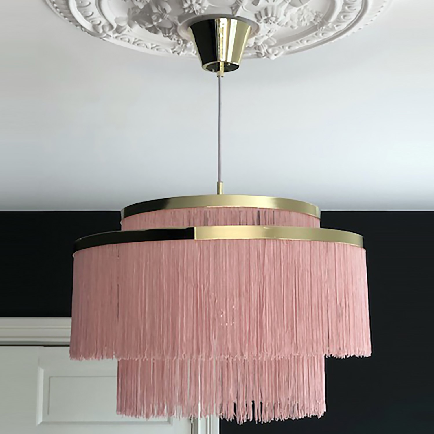 Taklampa Globen Lighting Frans