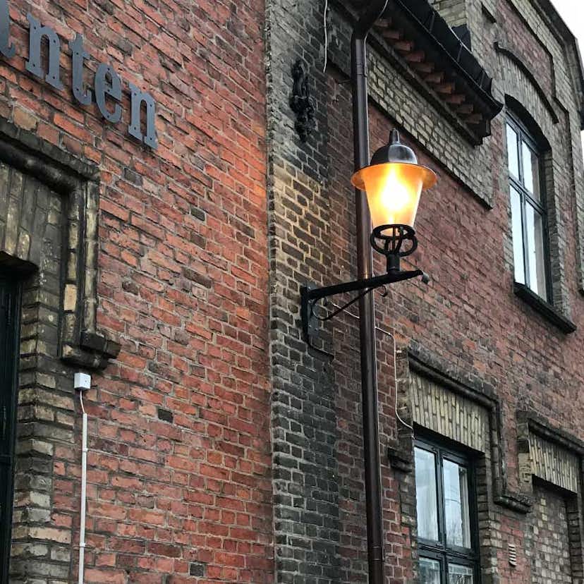 Vägglykta Westal Rosendal Koppar