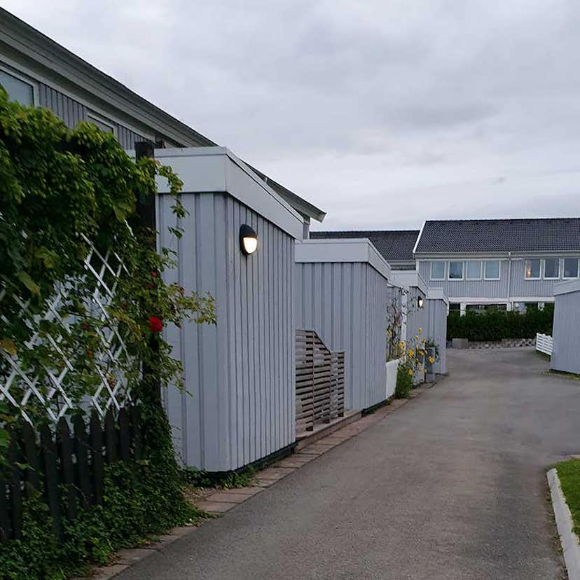 Väggarmatur Westal Diploma Halv LED